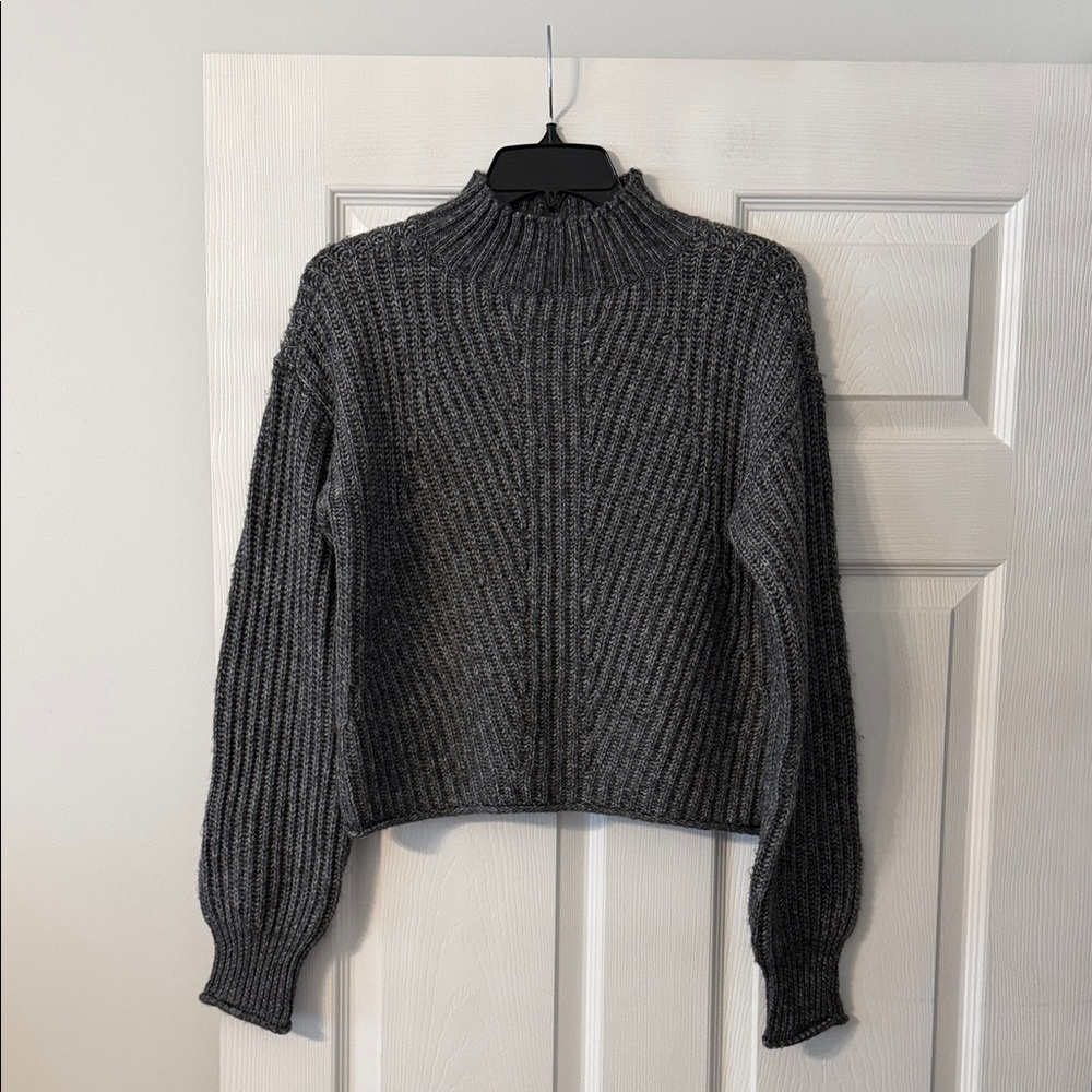 SO Women's Ribbed Mock-Neck Sweater in Dark Gray size S brand new